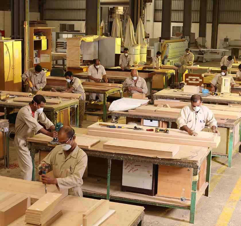 阿曼苏丹国 2025 下半年：六大项目落地，含木材加工领域新布局(图1)