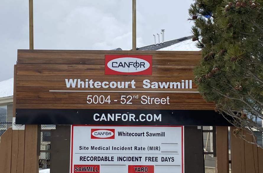 木材巨头陆续关停两家工厂，已造成近300人失业！当地：会帮助就业(图4)