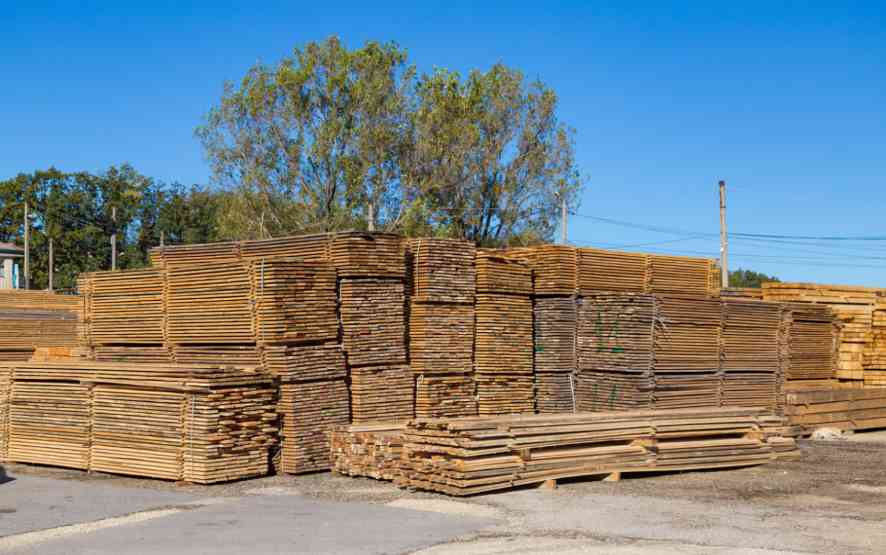 原木价格波动，这家木材巨头宣布调整产量！(图3)