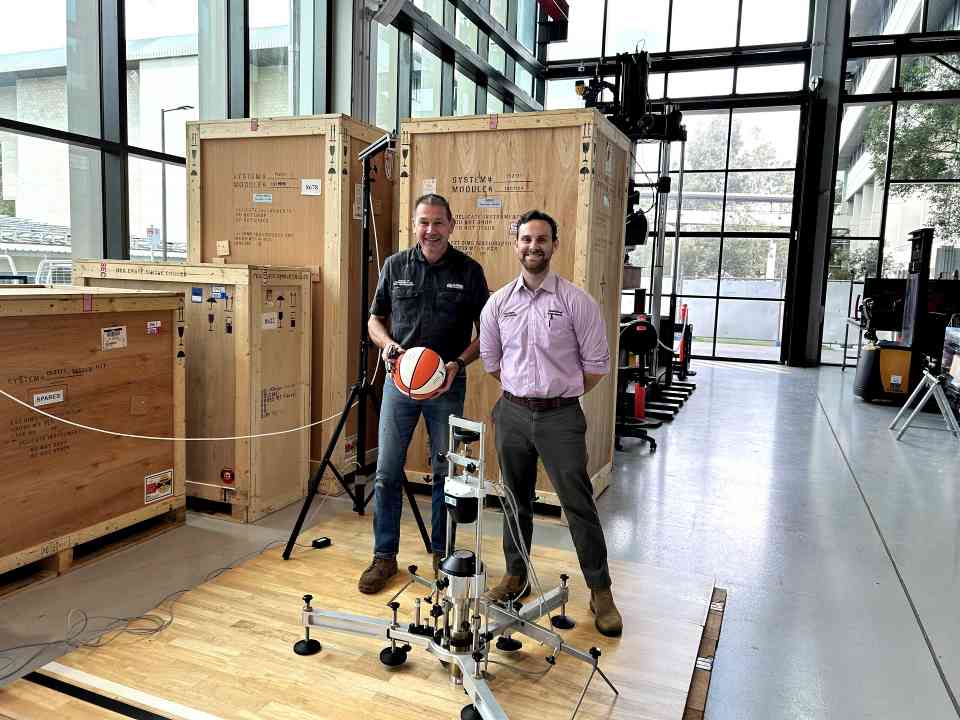 告别美国枫木!布里斯班奥运测试澳洲本土木材场地(图1) 告别美国枫木!布里斯班奥运测试澳洲本土木材场地(图1)