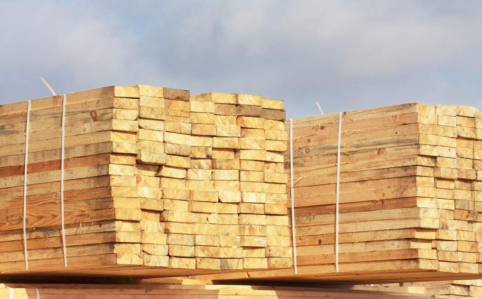 贸易限制挤压加拿大木材出口，全球供应链面临涨价压力(图3)