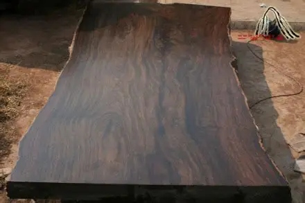 风车木引领实木大板茶桌新趋势：黑檀替代优选(图3)