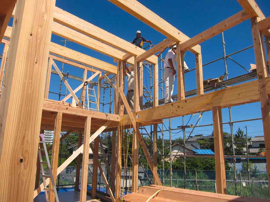 日本木结构建筑独特抗震技术框架系统优势解析(图1)